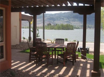 Village On The Lake Osoyoos Eksteriør bilde